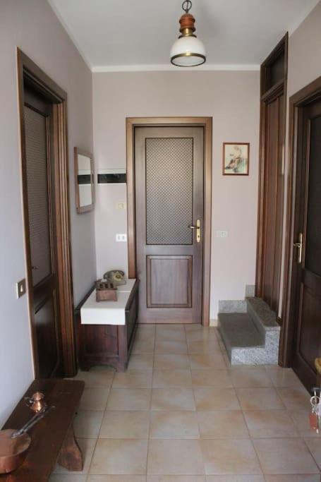 la casa nel prunent Trontano Esterno foto